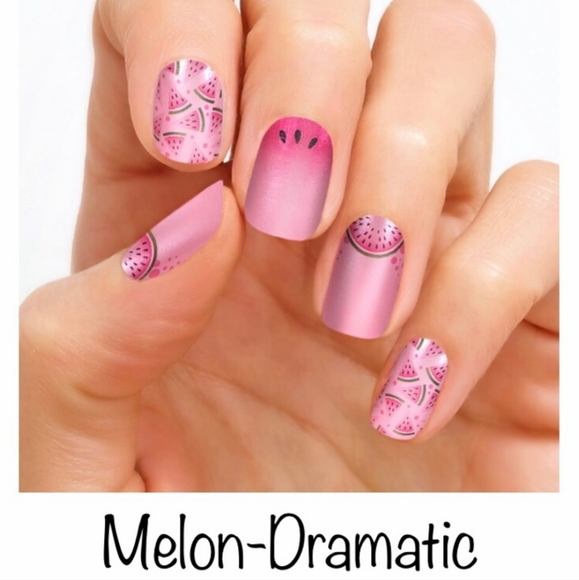 💅🏼 Color Street 💯 Real Nail Polish Strips 💅🏼 Melon-Dramatic - Picture 1 of 8